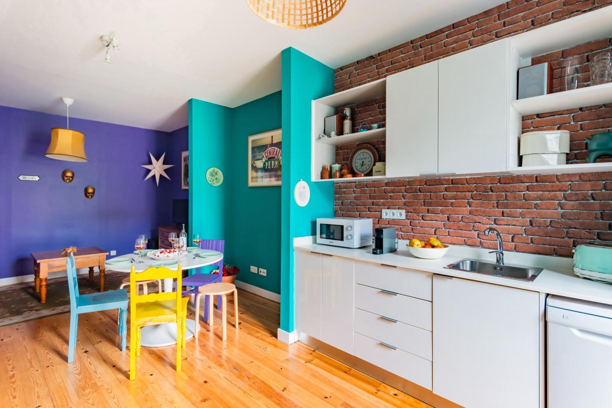 Monica'S Place A Friends' Inspired Apartment Лиссабон Экстерьер фото